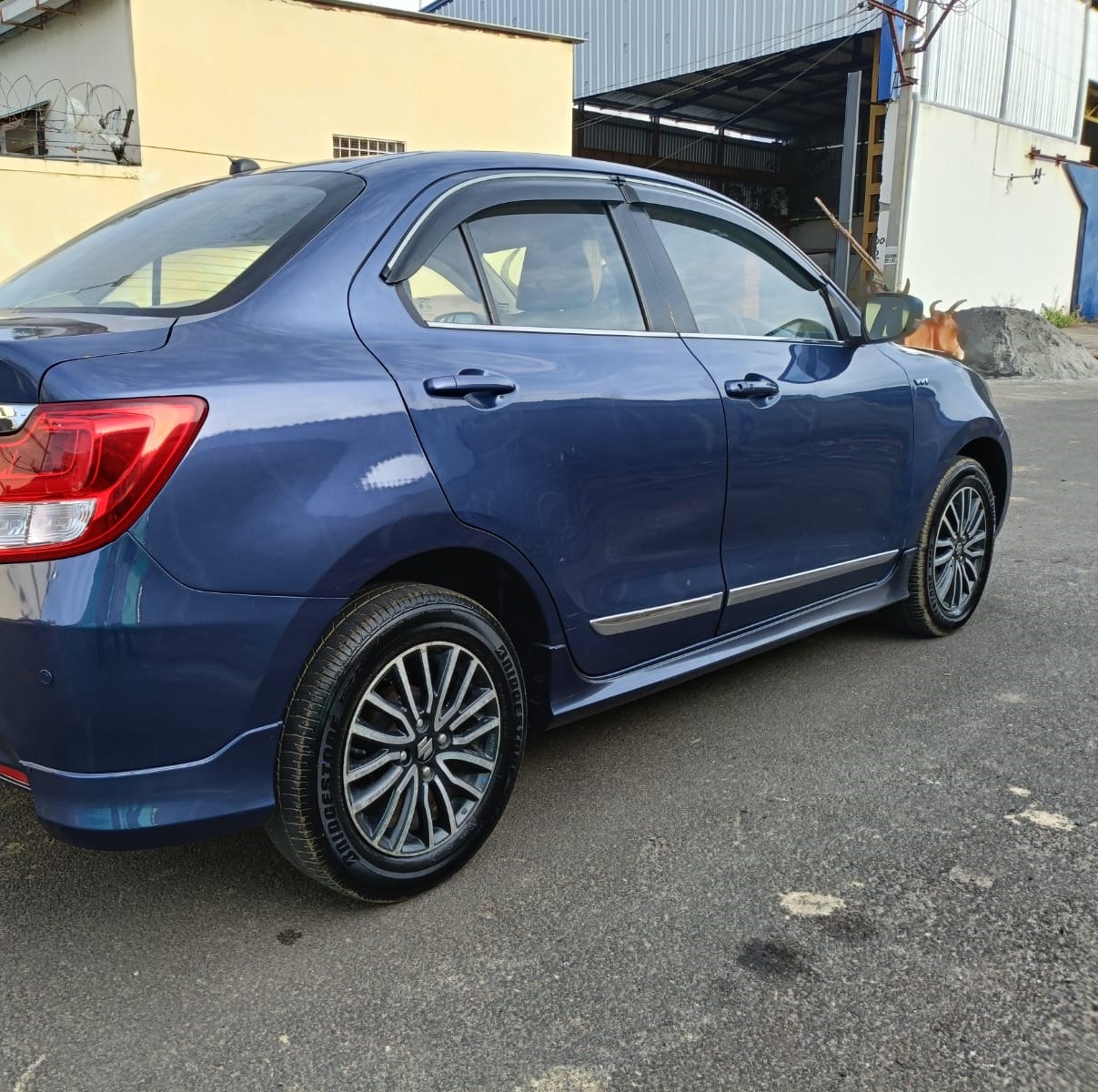Maruti Suzuki Swift Dzire(2015-2018) 1.2 Zxi Amt Plus